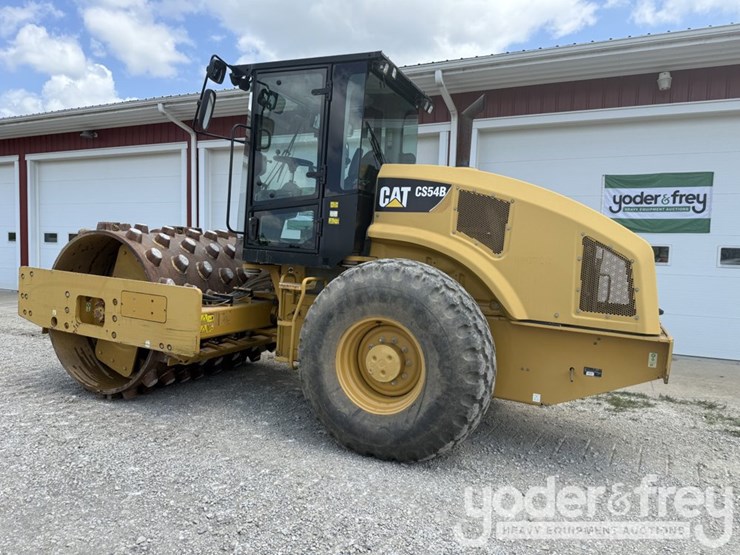 2014-caterpillar-cs54b-image-3