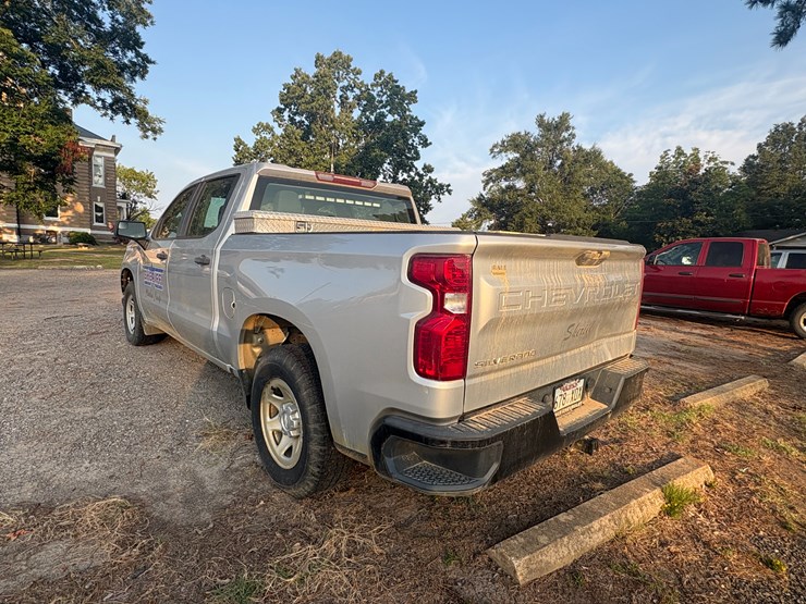 2020-chevrolet-silverado-1500-image-4