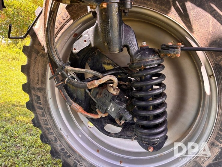 2019-case-ih-patriot-4440-image-63