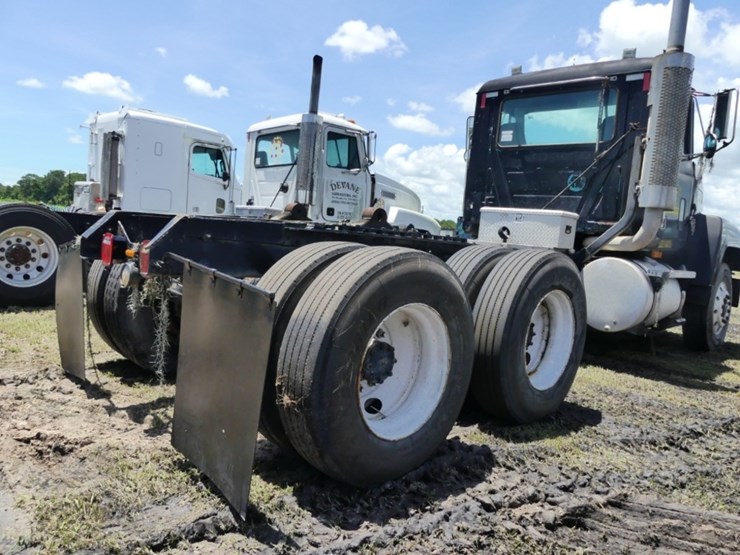 1994-mack-ch613-image-3