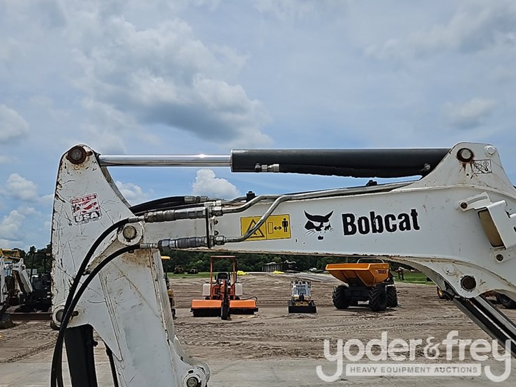 2019-bobcat-e35-image-19