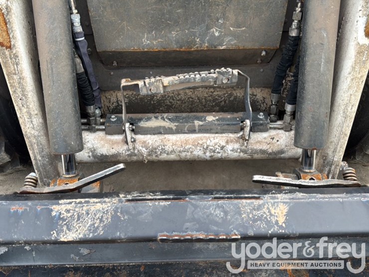 2021-bobcat-s76-image-14