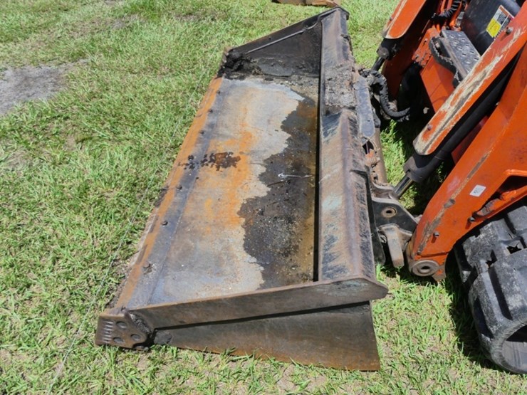 2021-kubota-svl97-2-image-10