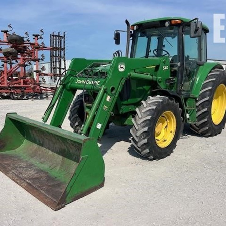 JOHN DEERE 6415