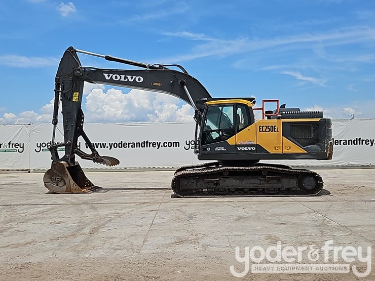 2021-volvo-ec250el-image-3