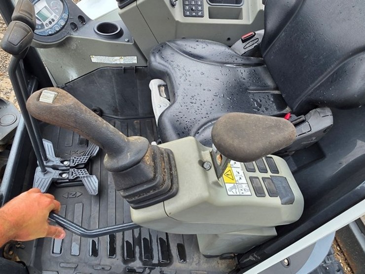 2019-bobcat-e35i-image-53