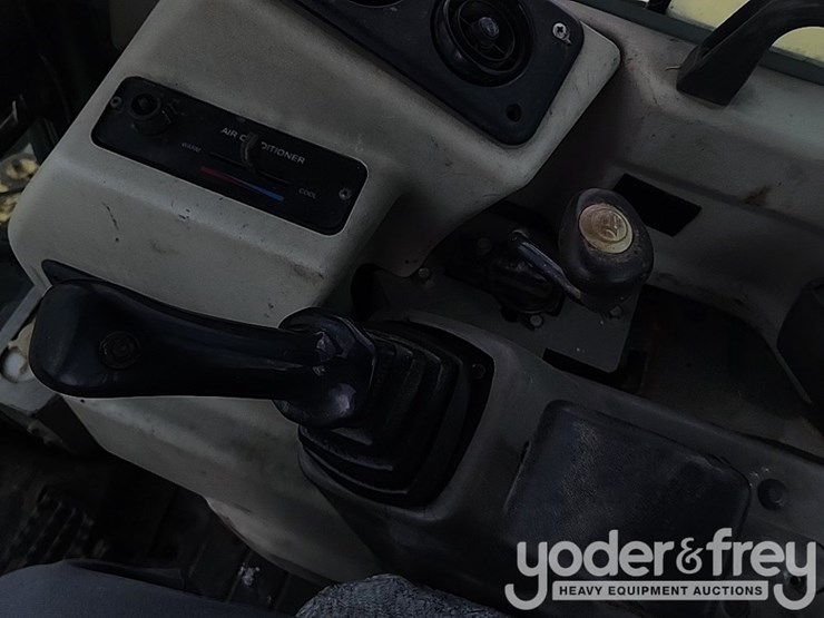 yanmar-vio55-5b-image-33