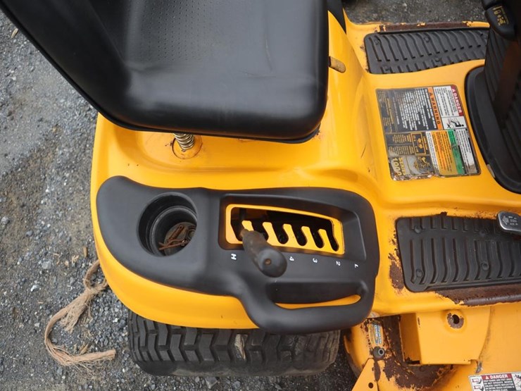 cub-cadet-lt1045-image-15