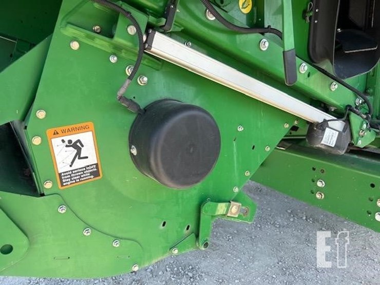 2014-john-deere-s670-image-52