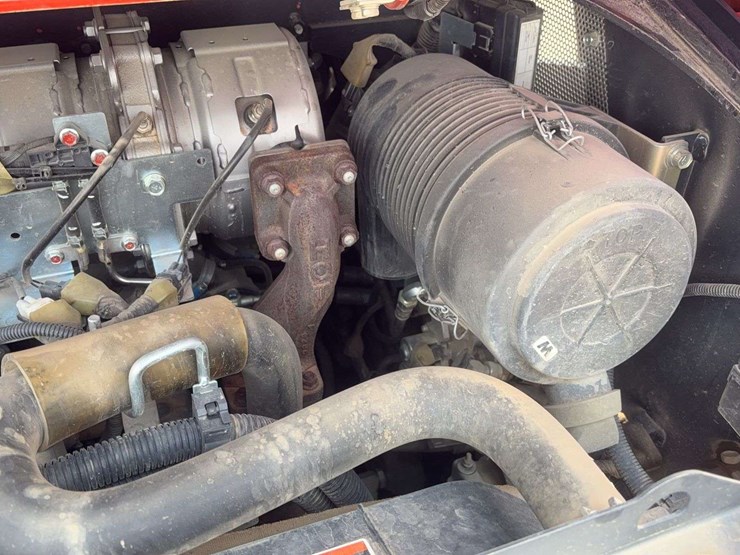 2019-kubota-svl65-2-image-16