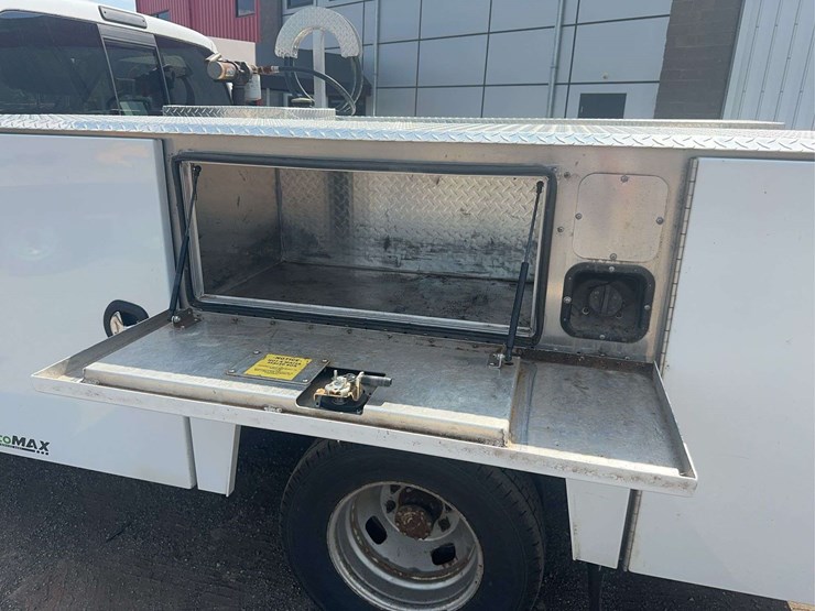 2016-ford-f350-image-22