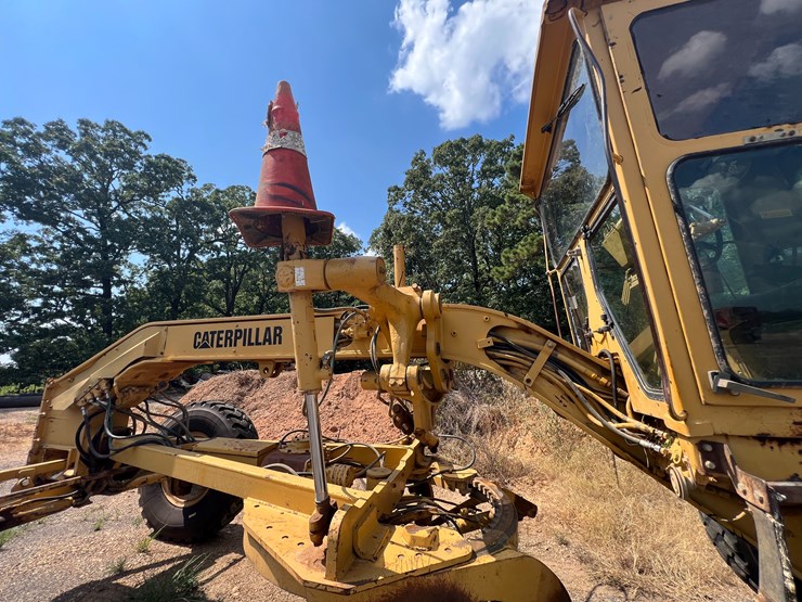 caterpillar-140g-image-24