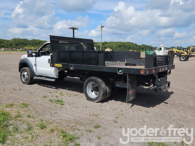 2015-ford-f550-image-3