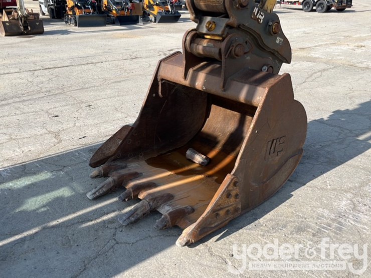 2021-kobelco-sk210-image-11