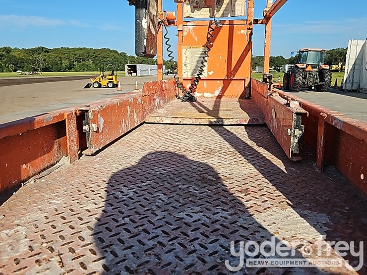 jlg-2632es-image-13