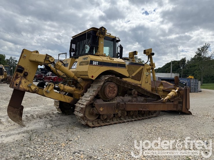 2005-caterpillar-d8t-image-6
