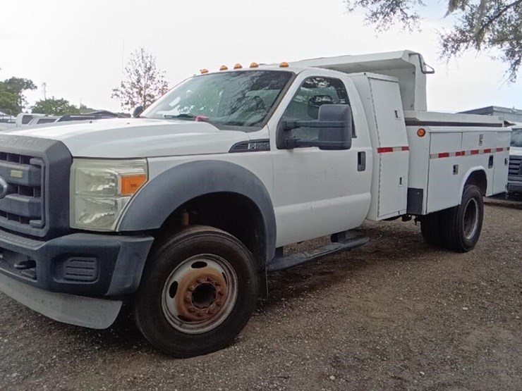 2013-ford-f550-image-2