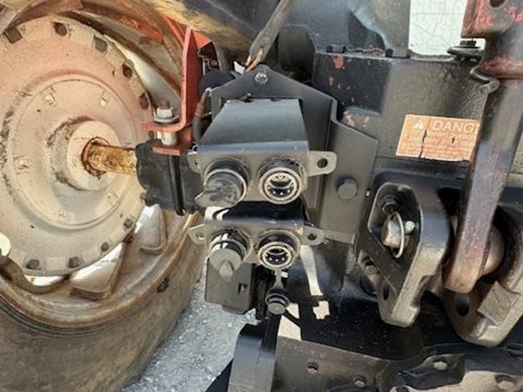 allis-chalmers-7020-image-5