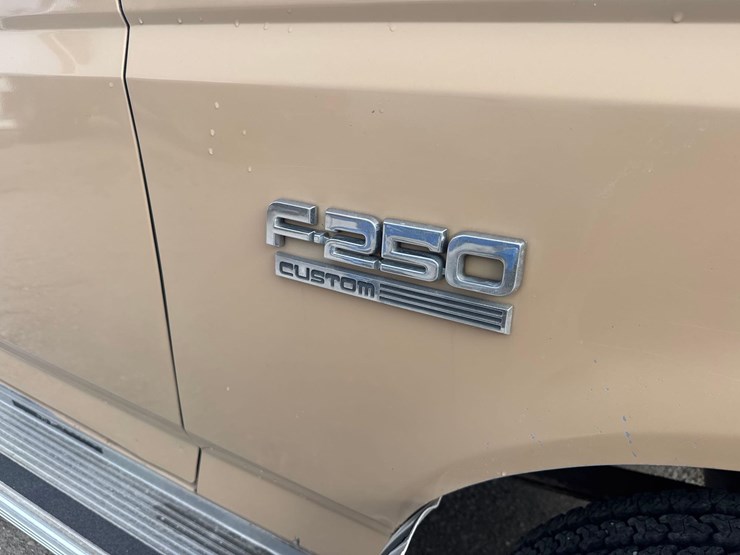 1988-ford-f250-image-15