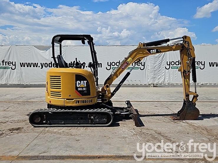 2019-caterpillar-303-image-6