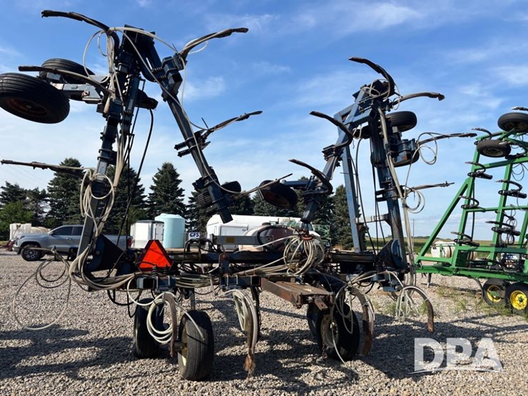 blu-jet-landwalker-image-7