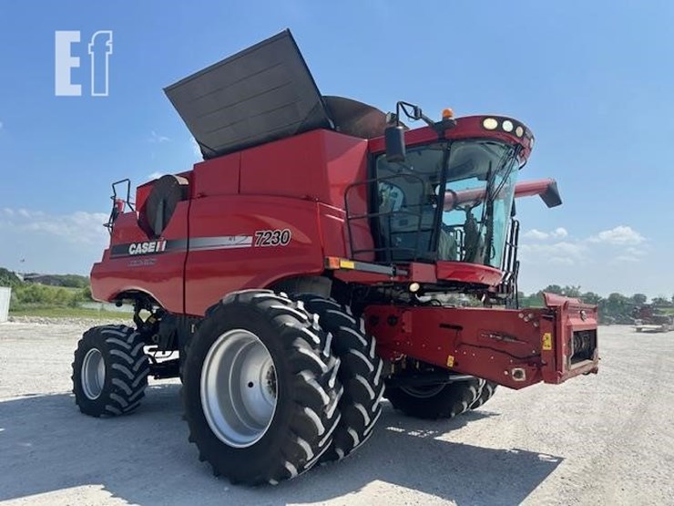 2012-case-ih-7230-image-8