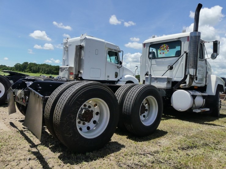 1999-mack-ch613-image-3