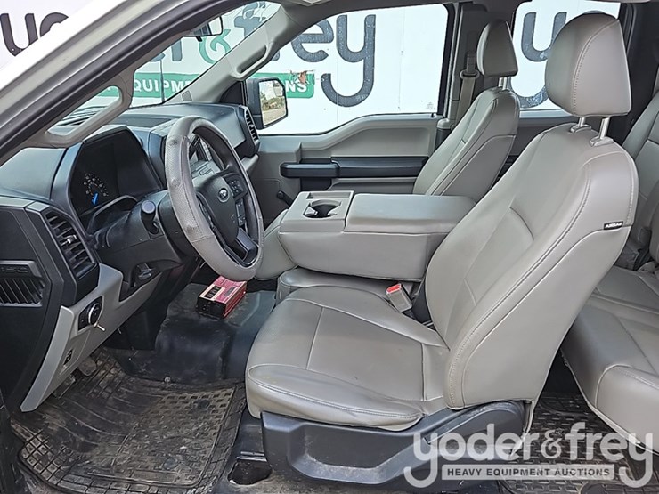2016-ford-f150-image-22