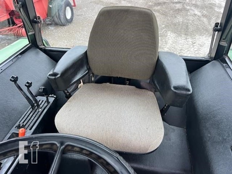john-deere-4230-image-34