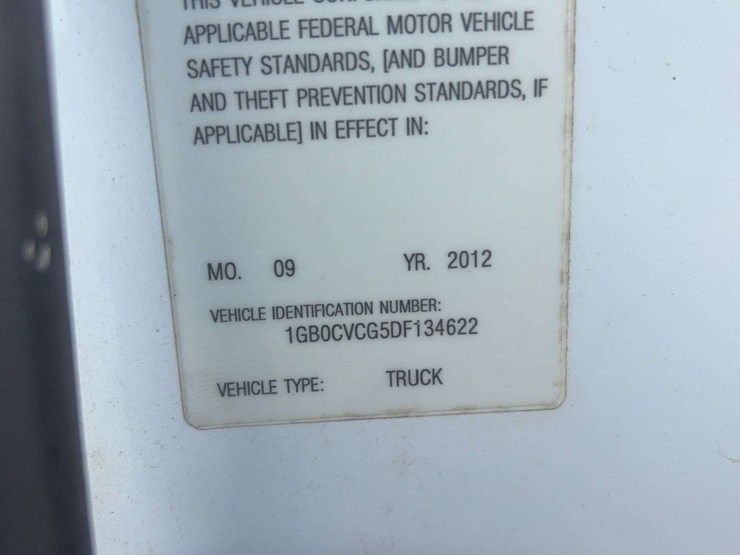 2013-chevrolet-silverado-image-34