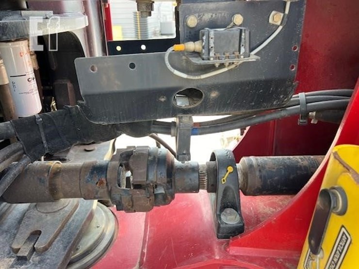case-ih-steiger-450-quadtrac-image-38