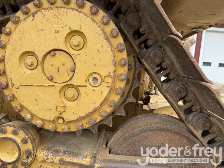 2012-caterpillar-d6n-xl-image-7