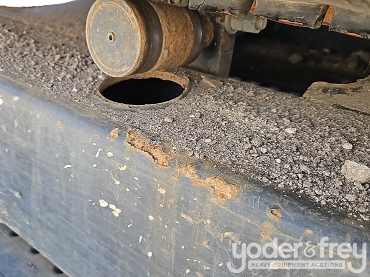 2019-caterpillar-303-image-11