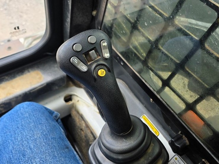 bobcat-t190-image-47
