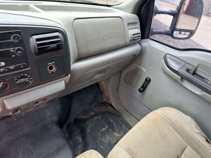 2007-ford-f450-image-50