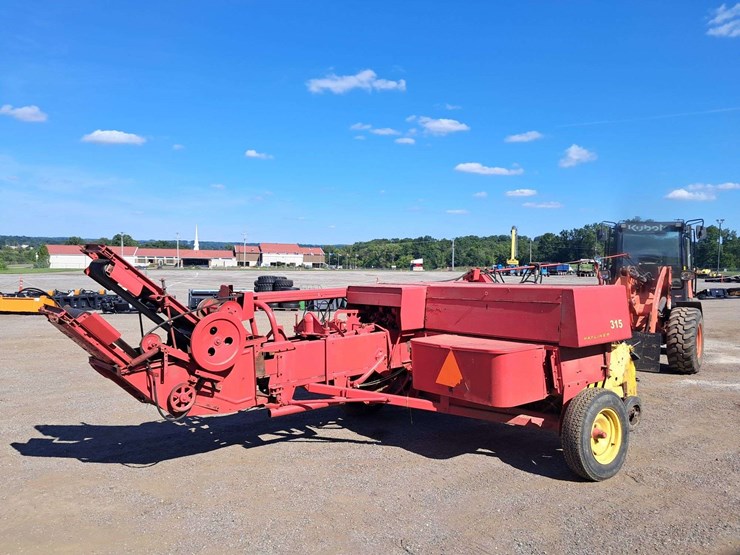 new-holland-315-image-3