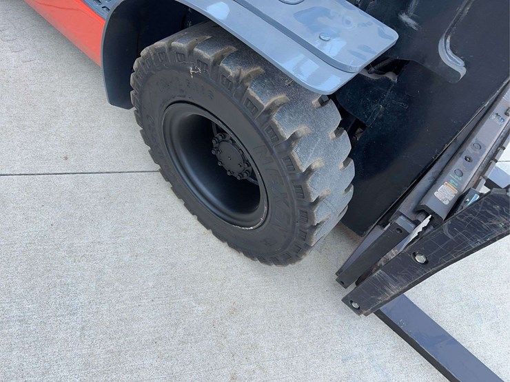 2014-toyota-sfgu25-forklift-image-7