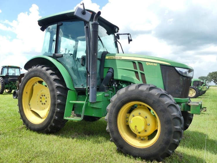 john-deere-5100m-image-1