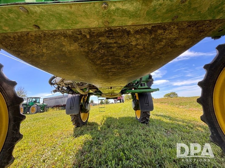 2020-john-deere-r4023-image-65
