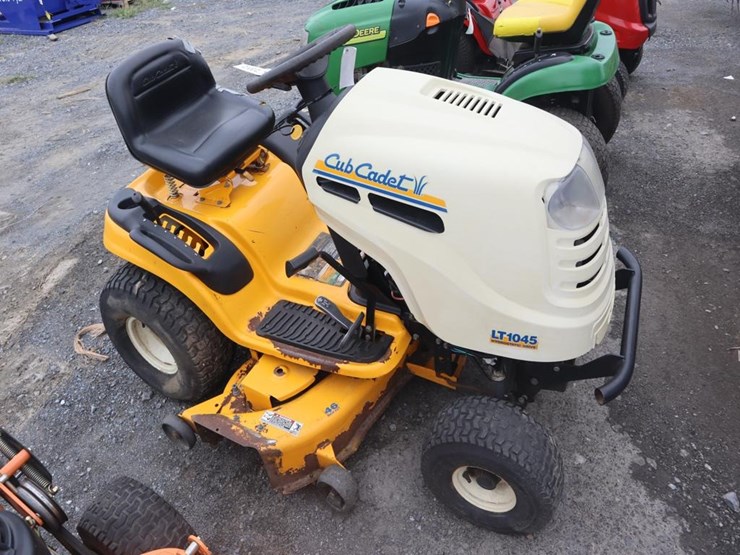 cub-cadet-lt1045-image-2