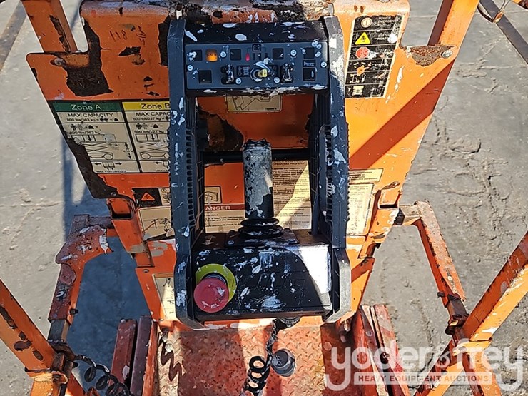 jlg-2632es-image-15