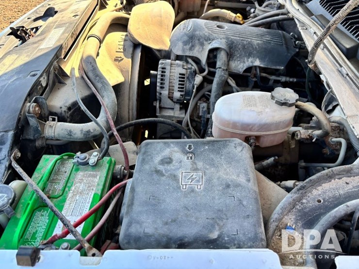 2005-chevrolet-2500hd-image-56