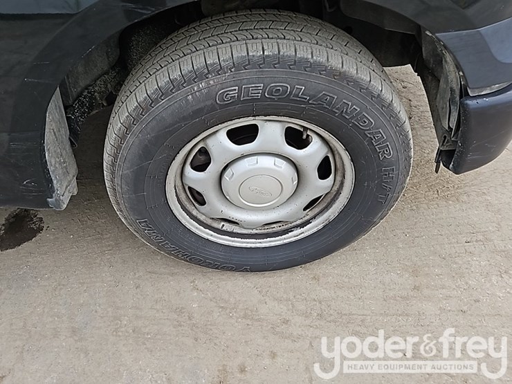 2016-ford-f150-image-15