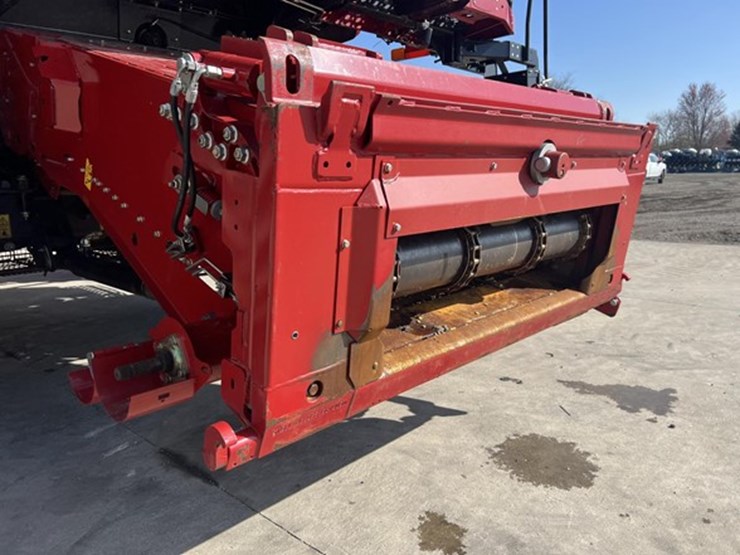 2022-case-ih-8250-image-13