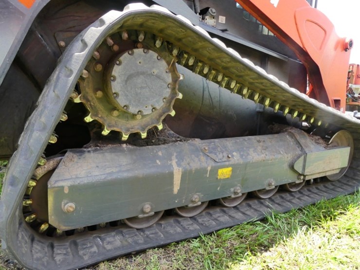 2023-kubota-svl97-2-image-6