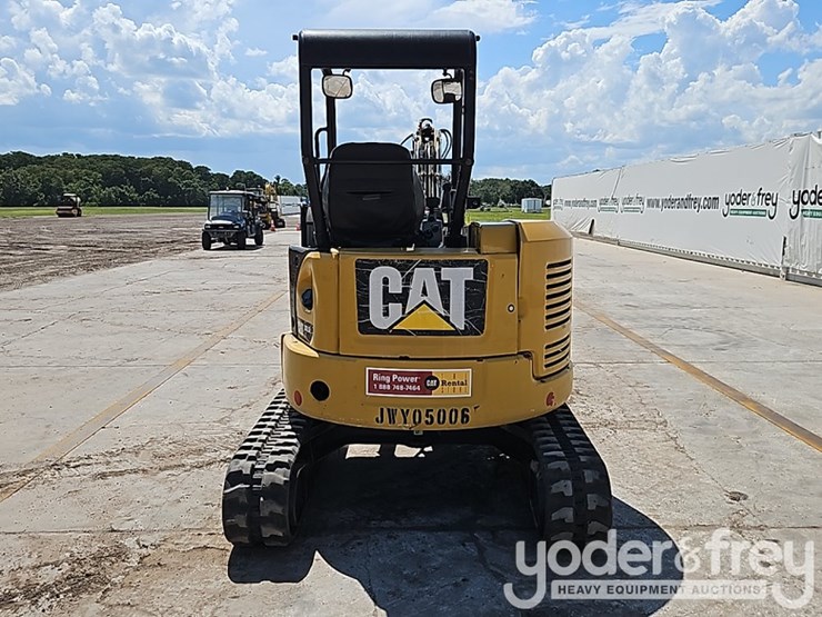 2019-caterpillar-303-image-28