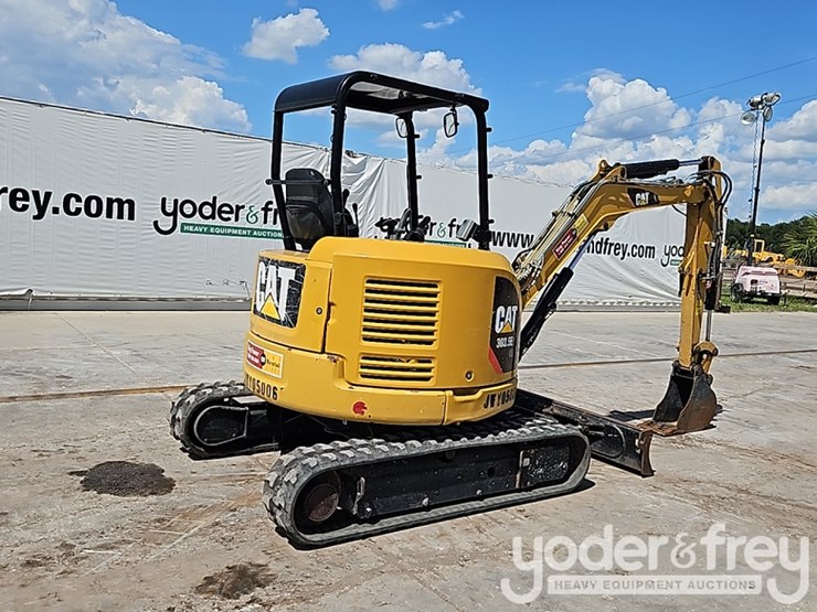2019-caterpillar-303-image-5