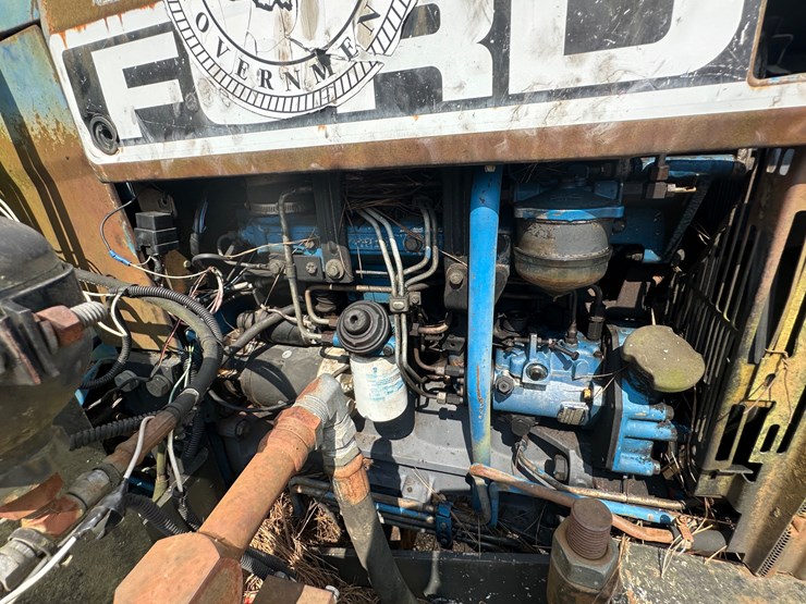ford-6640-image-36