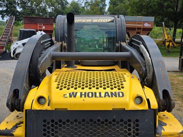 new-holland-l225-image-20