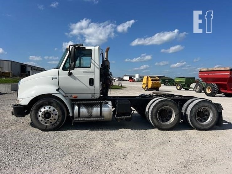 2007-international-transtar-8600-image-3